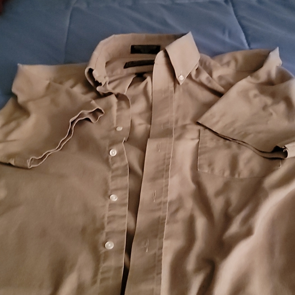 Men's dress shirt